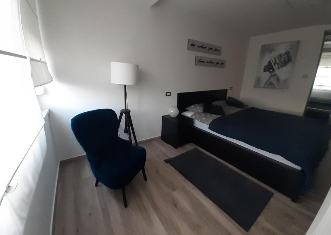 Vela Grota Apartamento Rijeka Exterior foto